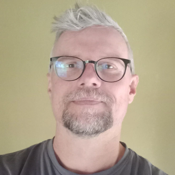 Feliks Stavitski — AI nähtavuse optimeerimise (AINO) ja GEO ekspert, AgentAINO asutaja